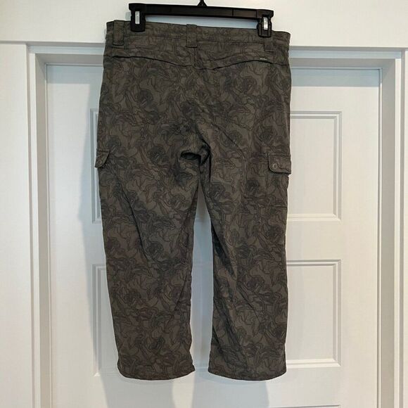 Eddie Bauer Size 4 Dark Green/Gray Horizon Capri Travex Capers Print Cargp Pants - Picture 5 of 6